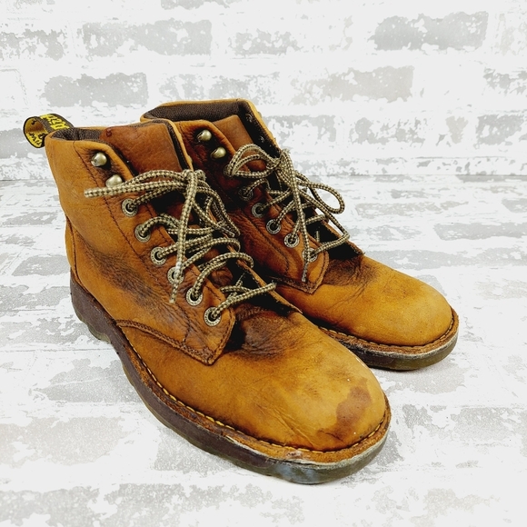 Dr. Martens Zachary Brown Leather Lace Up Round Toe Ankle Combat Boots K624 main image 3